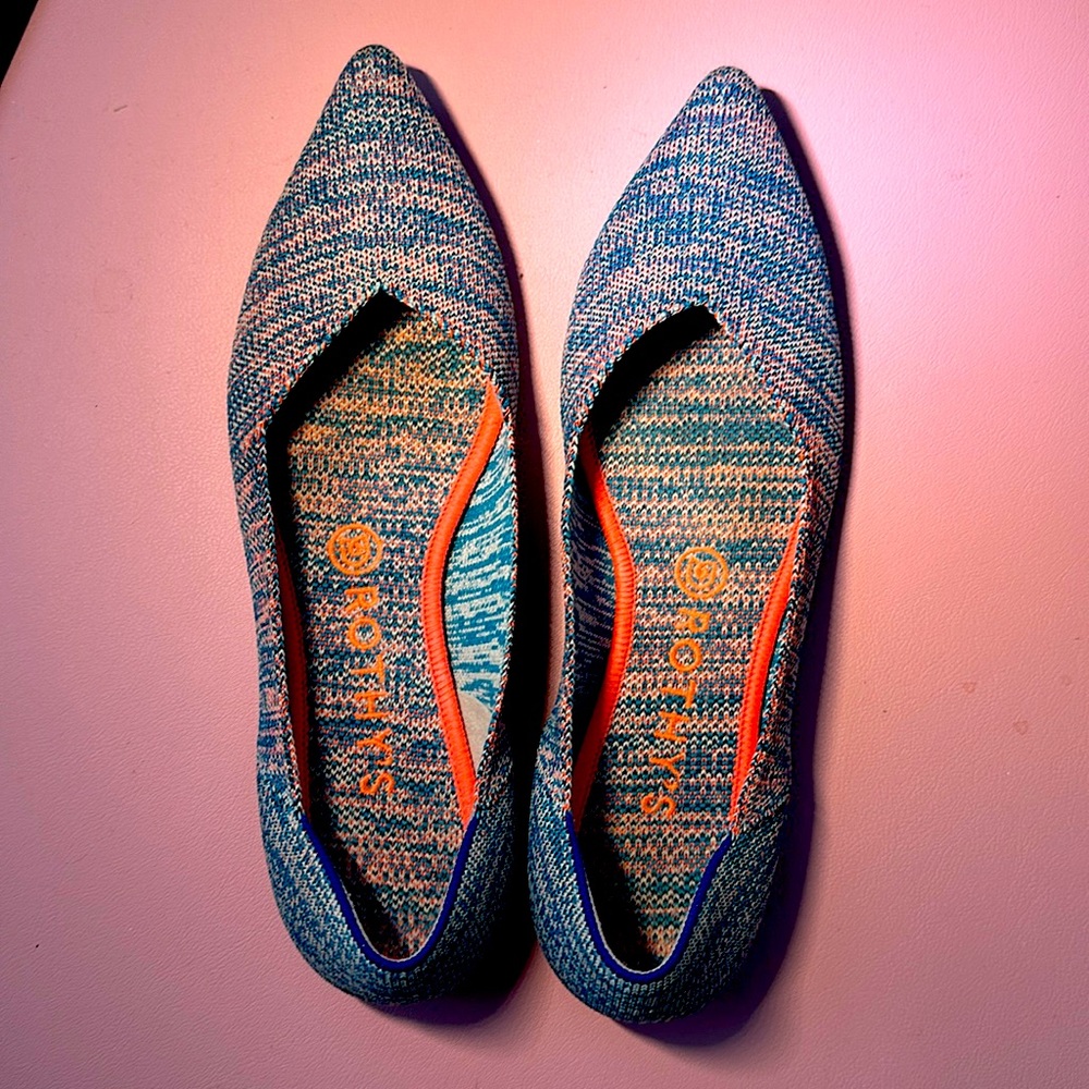 Rothy’s blue and pink points